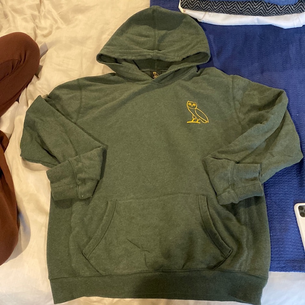 Drake OvO hoodie with OvO bag